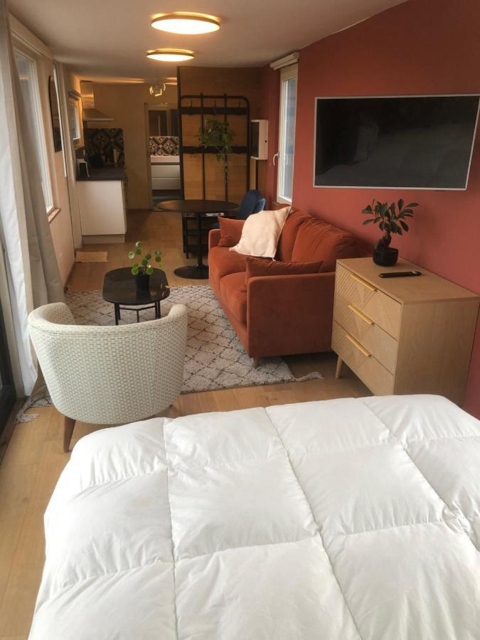 L Antre Vous Apartamento Mons Exterior foto